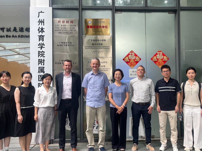 国际运动科学专家到访广州体育...